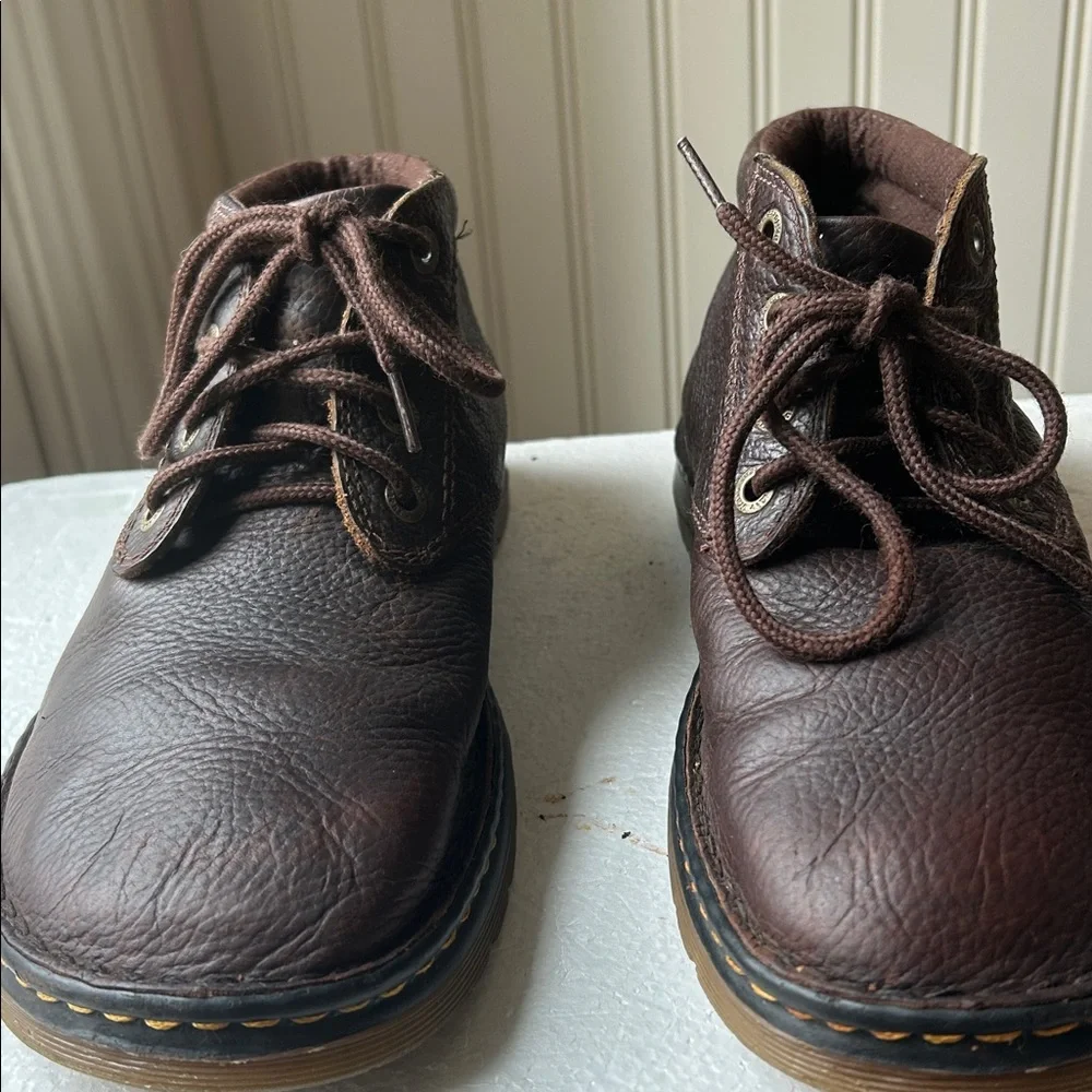 Dr. Martens unisex Rico Brown Leather laceUp Chukka ankle Boots shoes 10M/11W